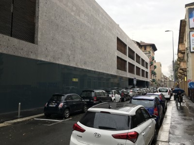 Il muro del pianto di via Lomazzo