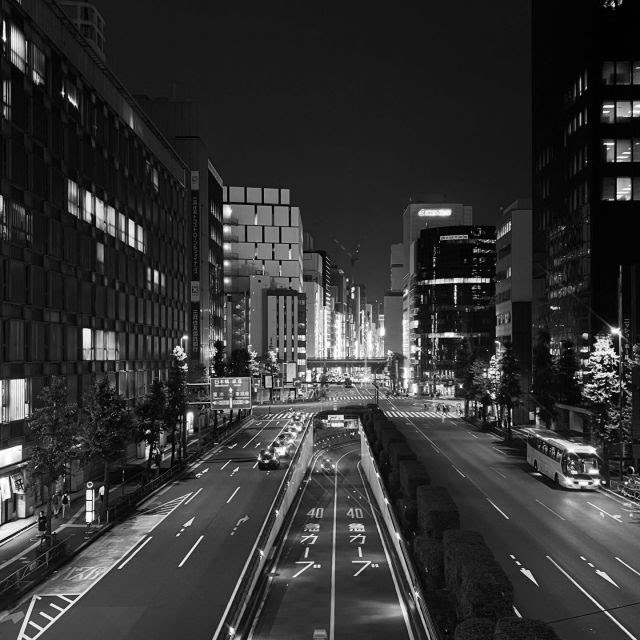 Tokyo by night