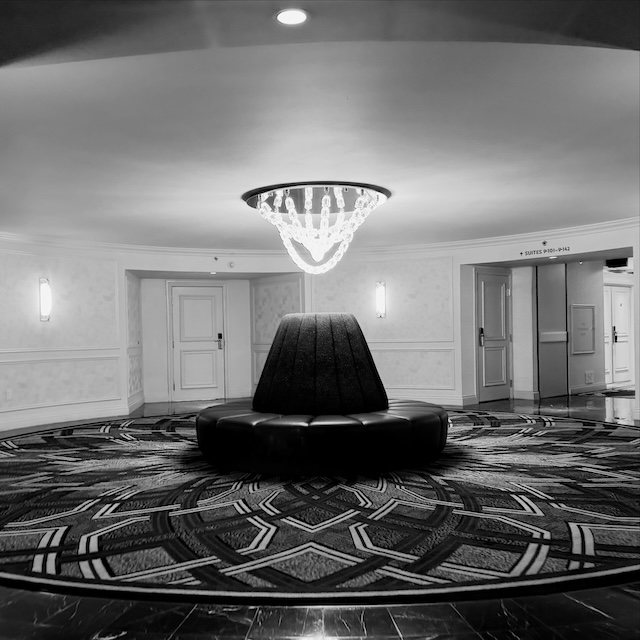 Cray Hotel