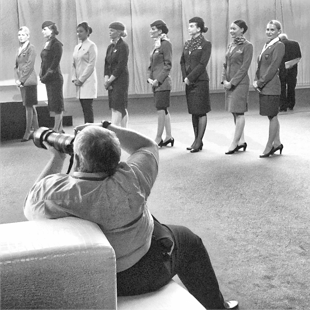 Le divise storiche delle hostess di Alitalia