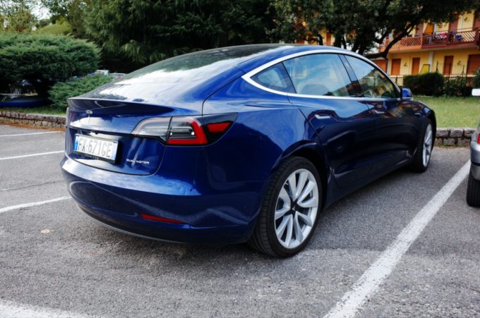 Tesla Model 3 bye bye